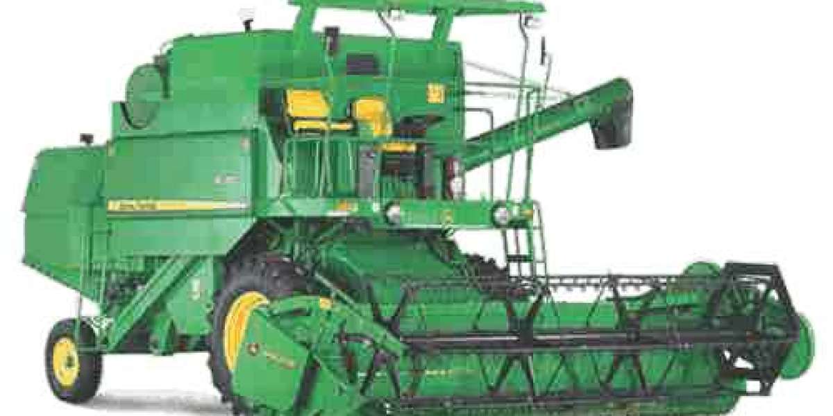 Combine Harvester in India 2023
